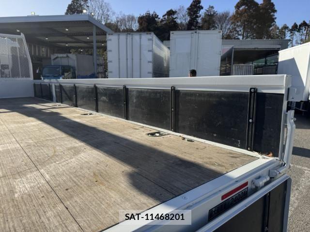 Isuzu FORWARD 2019-12 4942775-8