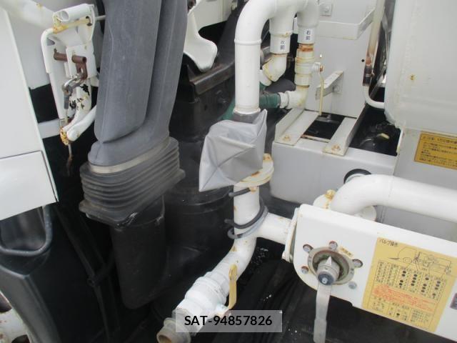 Isuzu FORWARD 2006-03 4942909-12
