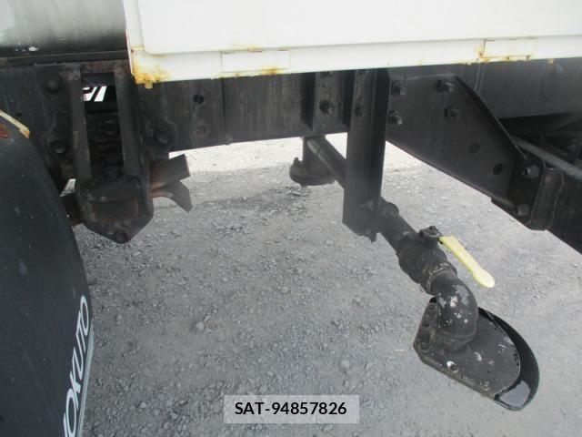 Isuzu FORWARD 2006-03 4942909-18