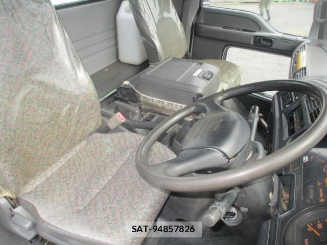 Isuzu FORWARD 2006-03 4942909-26