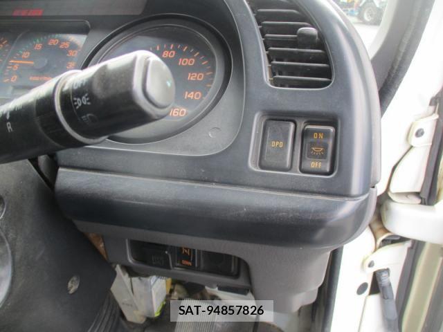 Isuzu FORWARD 2006-03 4942909-28
