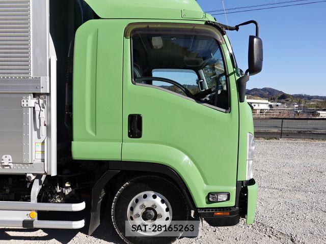 Isuzu FORWARD 2016-08 5868055-8
