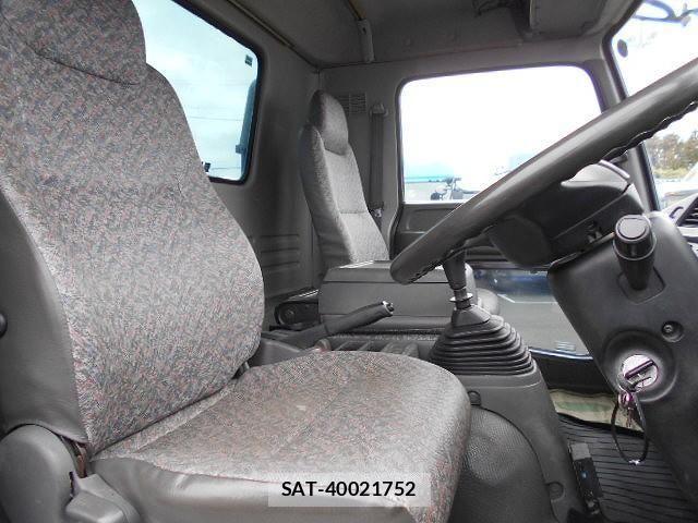 Isuzu FORWARD 2004-05 5868027-10