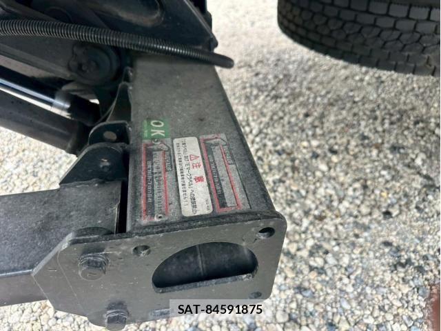 Isuzu FORWARD 2017-01 5868015-15