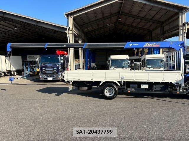 Isuzu FORWARD 2023-06 5867981-12