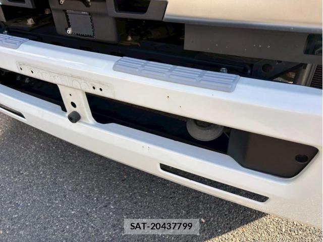 Isuzu FORWARD 2023-06 5867981-19