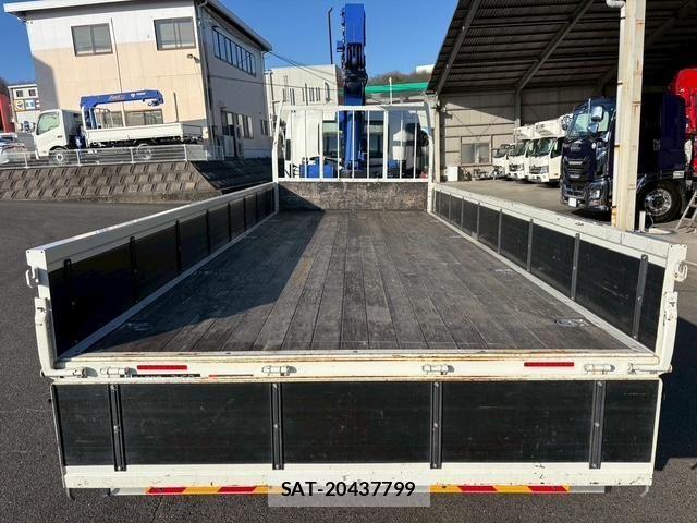 Isuzu FORWARD 2023-06 5867981-5