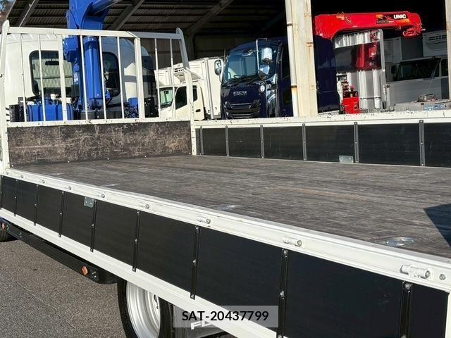 Isuzu FORWARD 2023-06 5867981-6