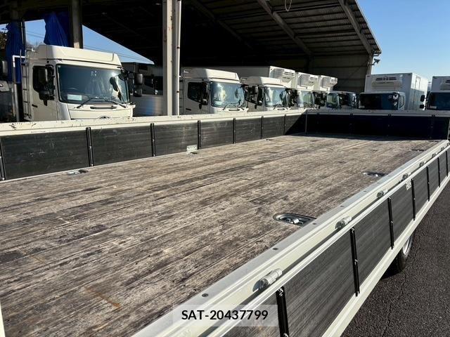 Isuzu FORWARD 2023-06 5867981-7