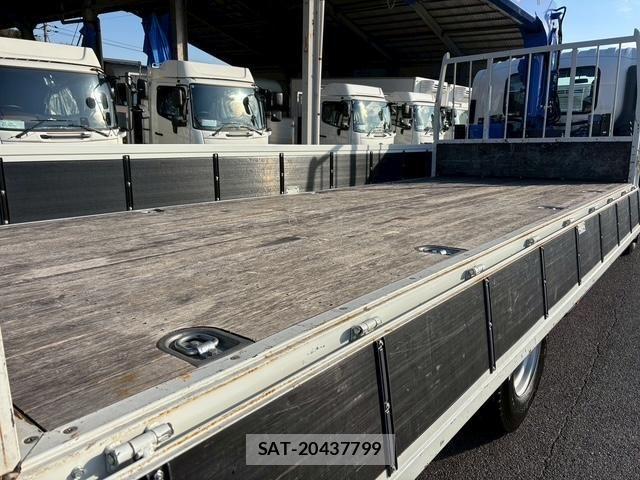 Isuzu FORWARD 2023-06 5867981-8
