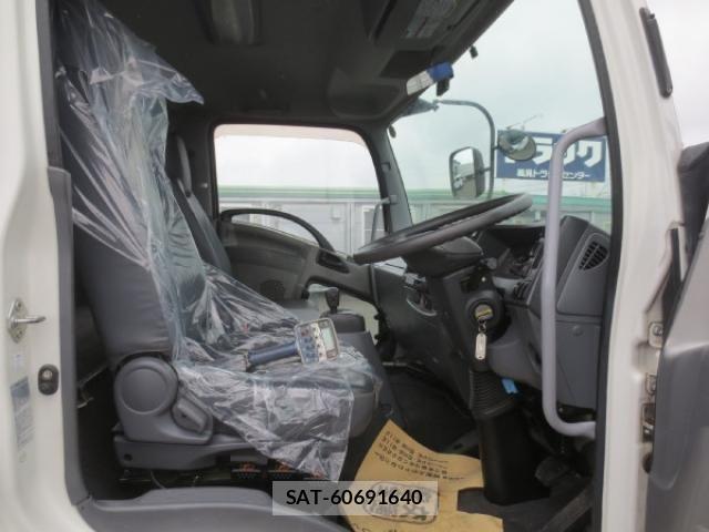 Isuzu FORWARD 2016-01 5868000-13
