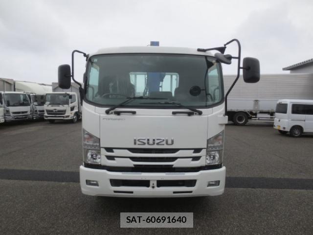 Isuzu FORWARD 2016-01 5868000-5