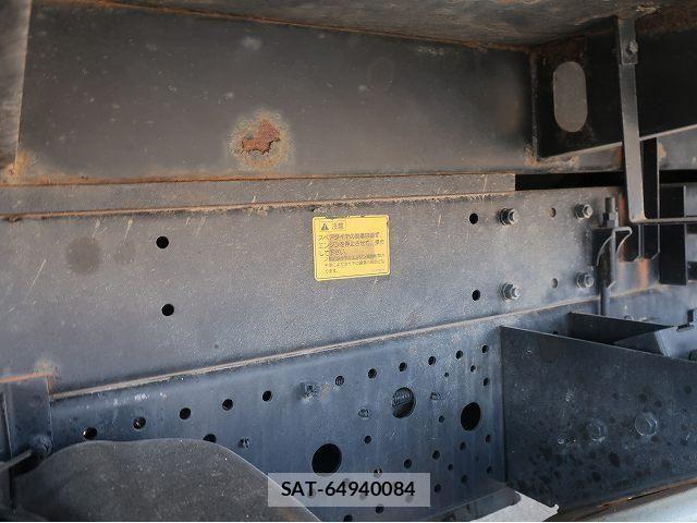 Isuzu FORWARD 2013-03 5868025-9