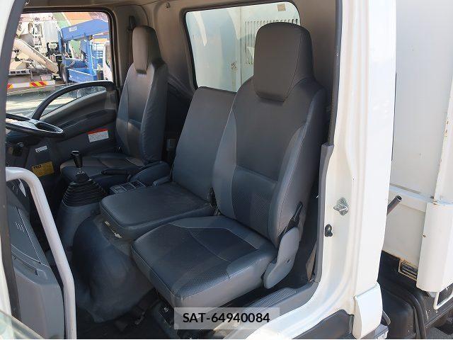 Isuzu FORWARD 2013-03 5868025-21
