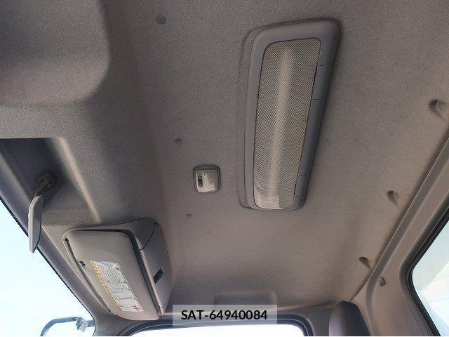 Isuzu FORWARD 2013-03 5868025-22