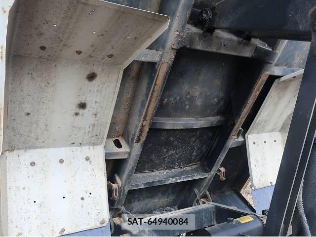 Isuzu FORWARD 2013-03 5868025-8
