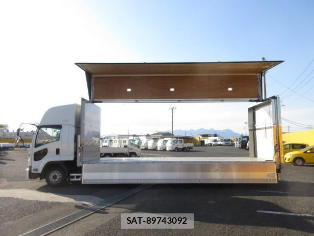 Isuzu FORWARD 2023-05 5867975-9