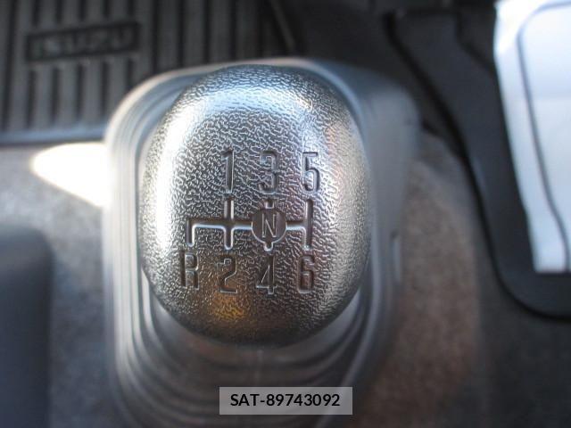 Isuzu FORWARD 2023-05 5867975-18