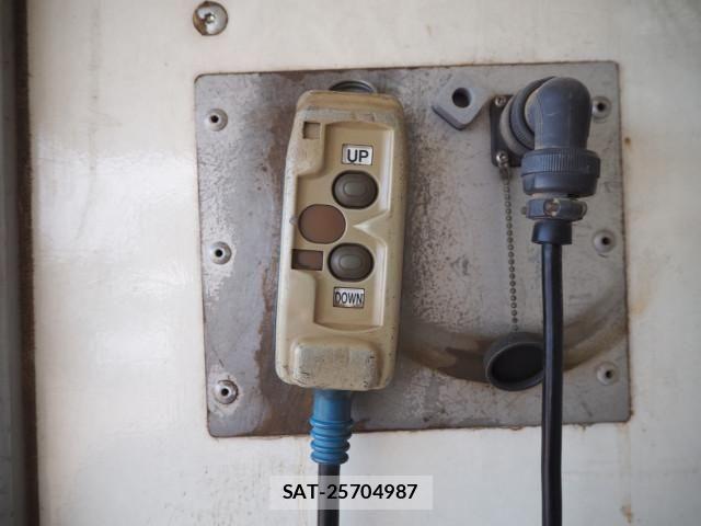 Isuzu FORWARD 2004-12 5868046-10