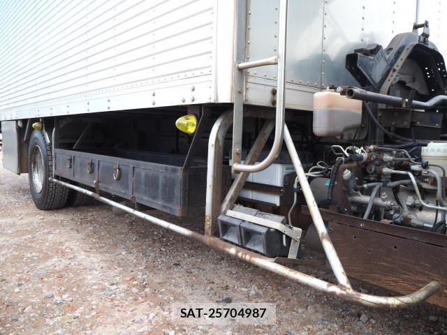 Isuzu FORWARD 2004-12 5868046-18
