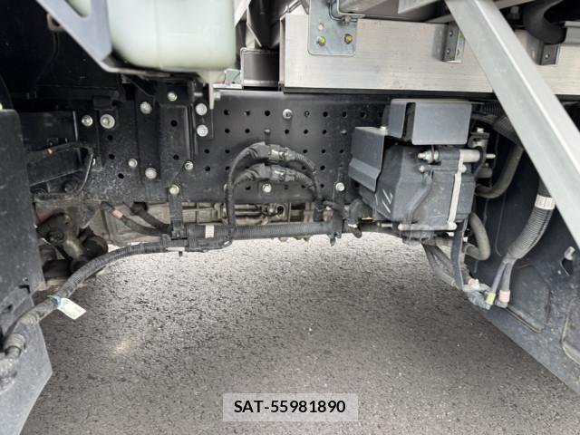 Isuzu FORWARD 2024-10 5867973-20