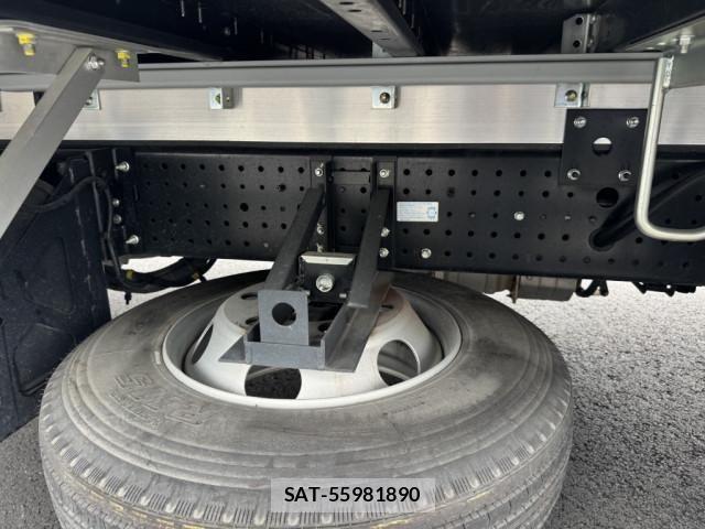 Isuzu FORWARD 2024-10 5867973-21