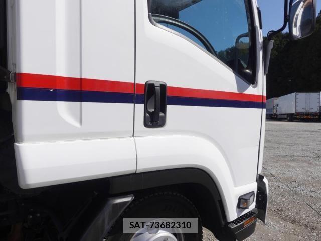 Isuzu FORWARD 2015-06 5868061-6