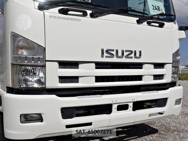 Isuzu FORWARD 2011-03 5868058-3