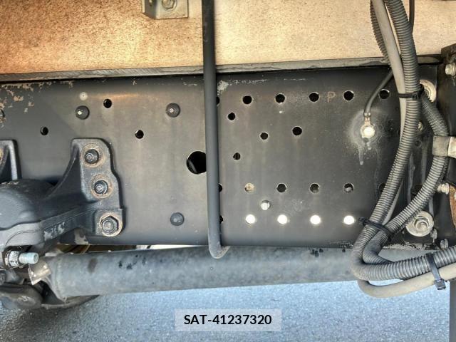Isuzu FORWARD 2021-03 5867993-16