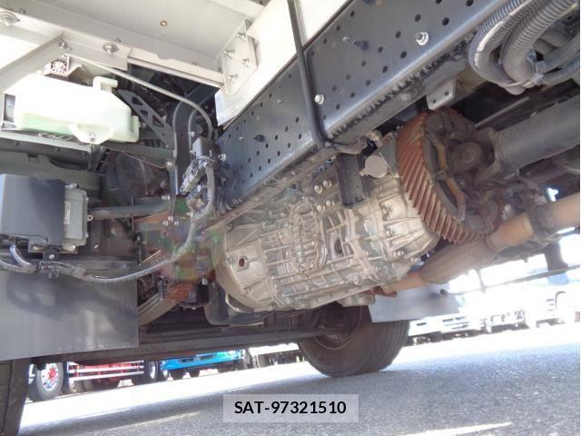 Isuzu FORWARD 2020-08 5867994-12