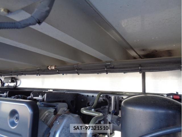 Isuzu FORWARD 2020-08 5867994-16