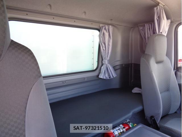 Isuzu FORWARD 2020-08 5867994-24