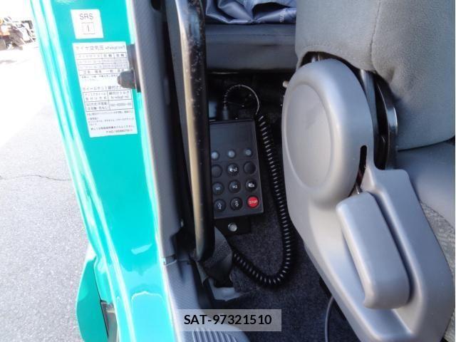 Isuzu FORWARD 2020-08 5867994-25