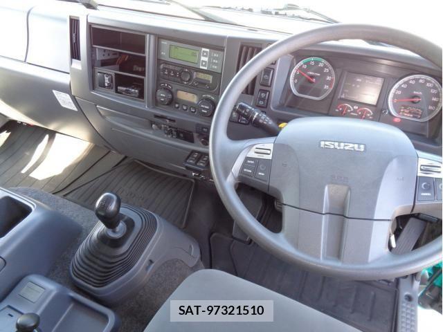 Isuzu FORWARD 2020-08 5867994-26