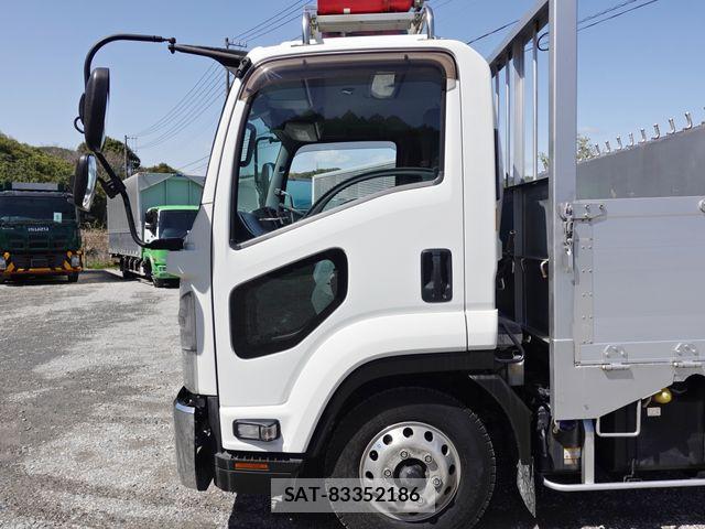 Isuzu FORWARD 2020-06 6006613-12