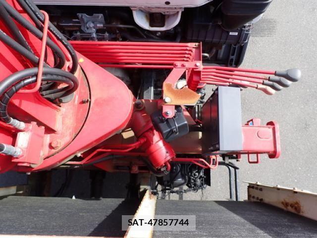 Isuzu FORWARD 2018-08 6006545-13
