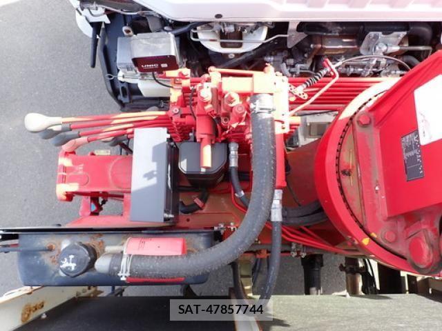 Isuzu FORWARD 2018-08 6006545-14