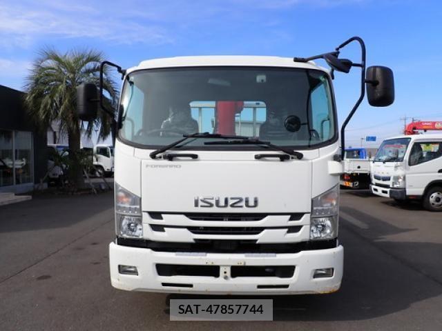 Isuzu FORWARD 2018-08 6006545-1