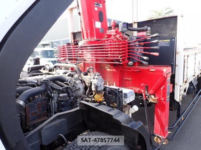 Isuzu FORWARD 2018-08 6006545-23