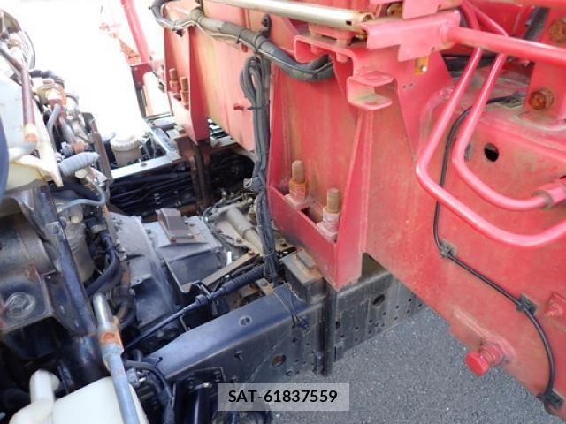 Isuzu FORWARD 2013-05 6006589-17