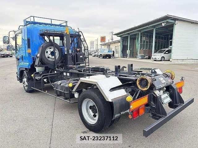 Isuzu FORWARD 2010-10 6006555-3