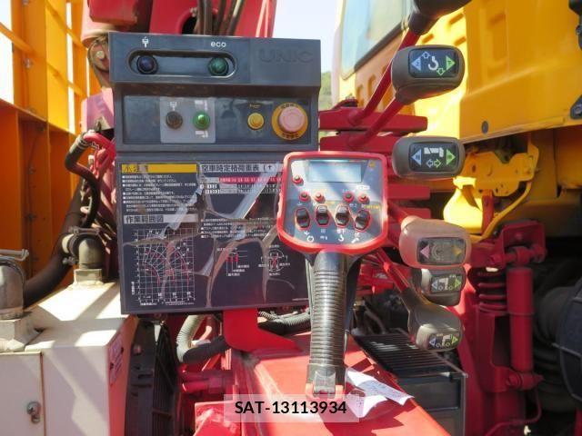 Isuzu FORWARD 2019-08 6006419-25