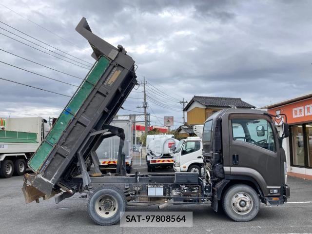 Isuzu FORWARD 2017-05 6006612-5