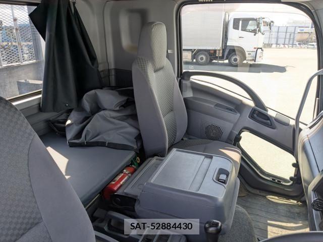 Isuzu FORWARD 2016-09 6006544-26