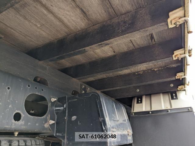 Isuzu FORWARD 2019-12 6006466-20
