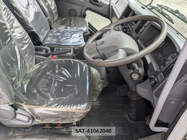 Isuzu FORWARD 2019-12 6006466-24