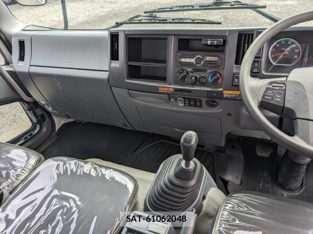 Isuzu FORWARD 2019-12 6006466-25