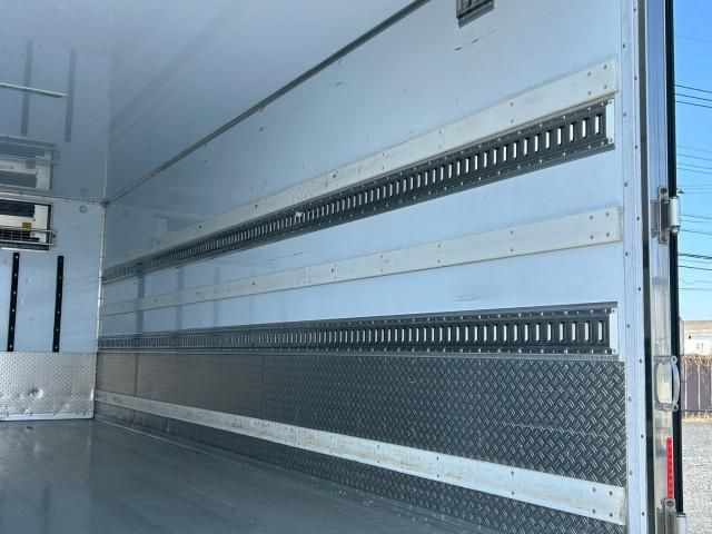 Isuzu FORWARD 2019-01 6050445-13