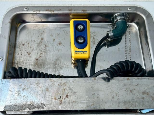 Isuzu FORWARD 2019-01 6050445-17