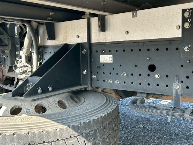Isuzu FORWARD 2019-01 6050445-23